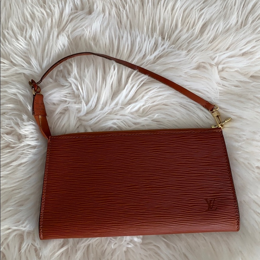 100% authentic Louis Vuitton small bag